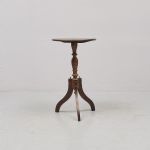 540320 Pedestal table